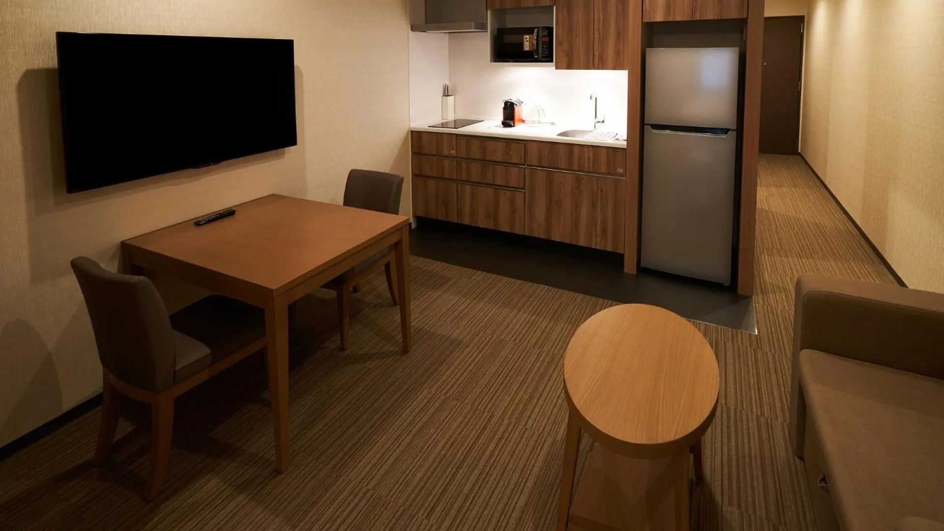 Holiday Inn & Suites Shin Osaka By Ihg Отель