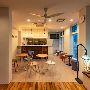 Hostel Plat Keikyu Sky