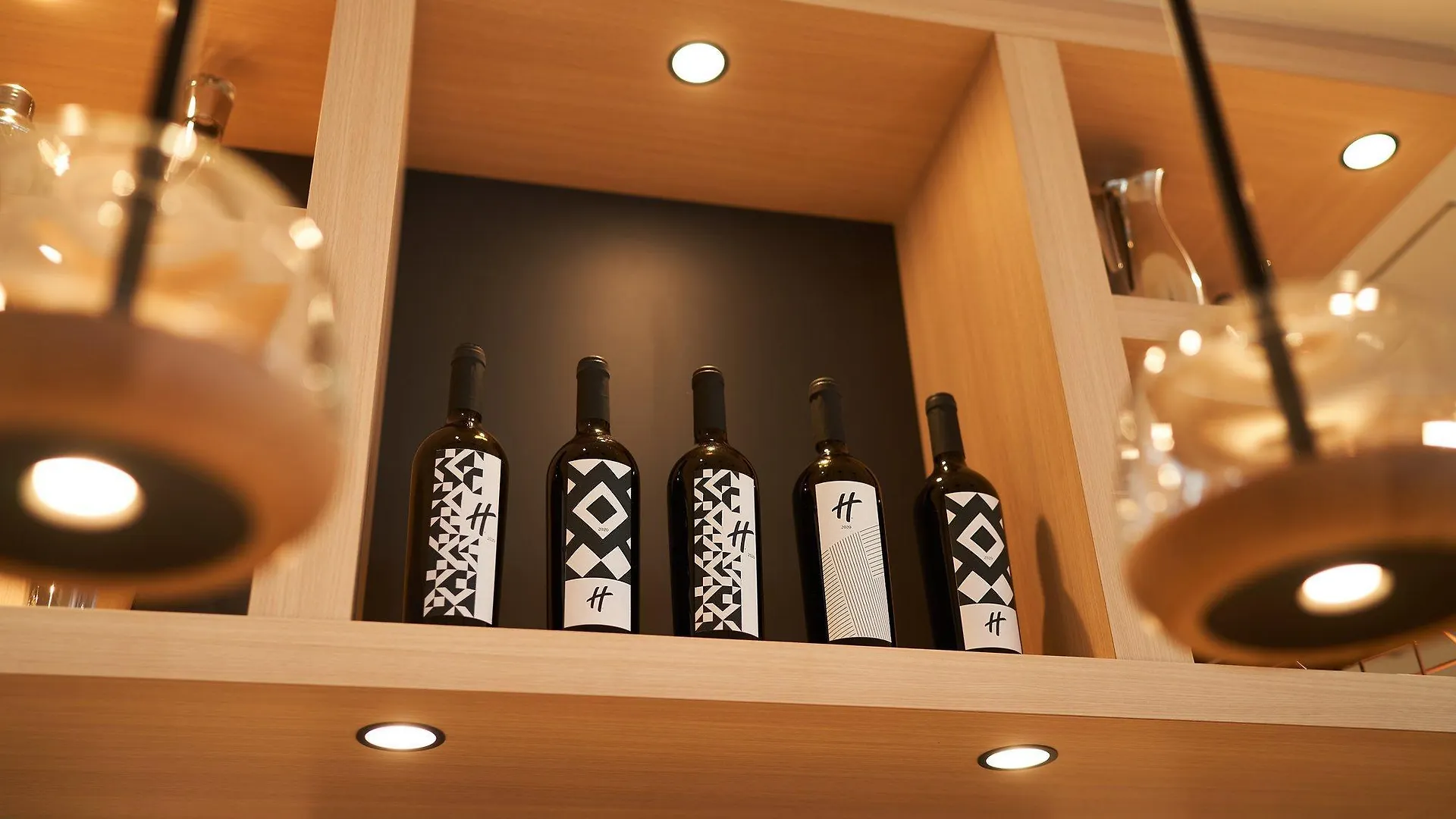 Holiday Inn & Suites Shin Osaka By Ihg
