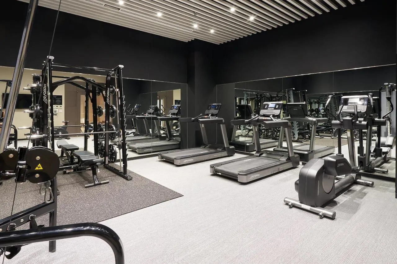 Holiday Inn & Suites Shin Osaka By Ihg 4*,  Japan