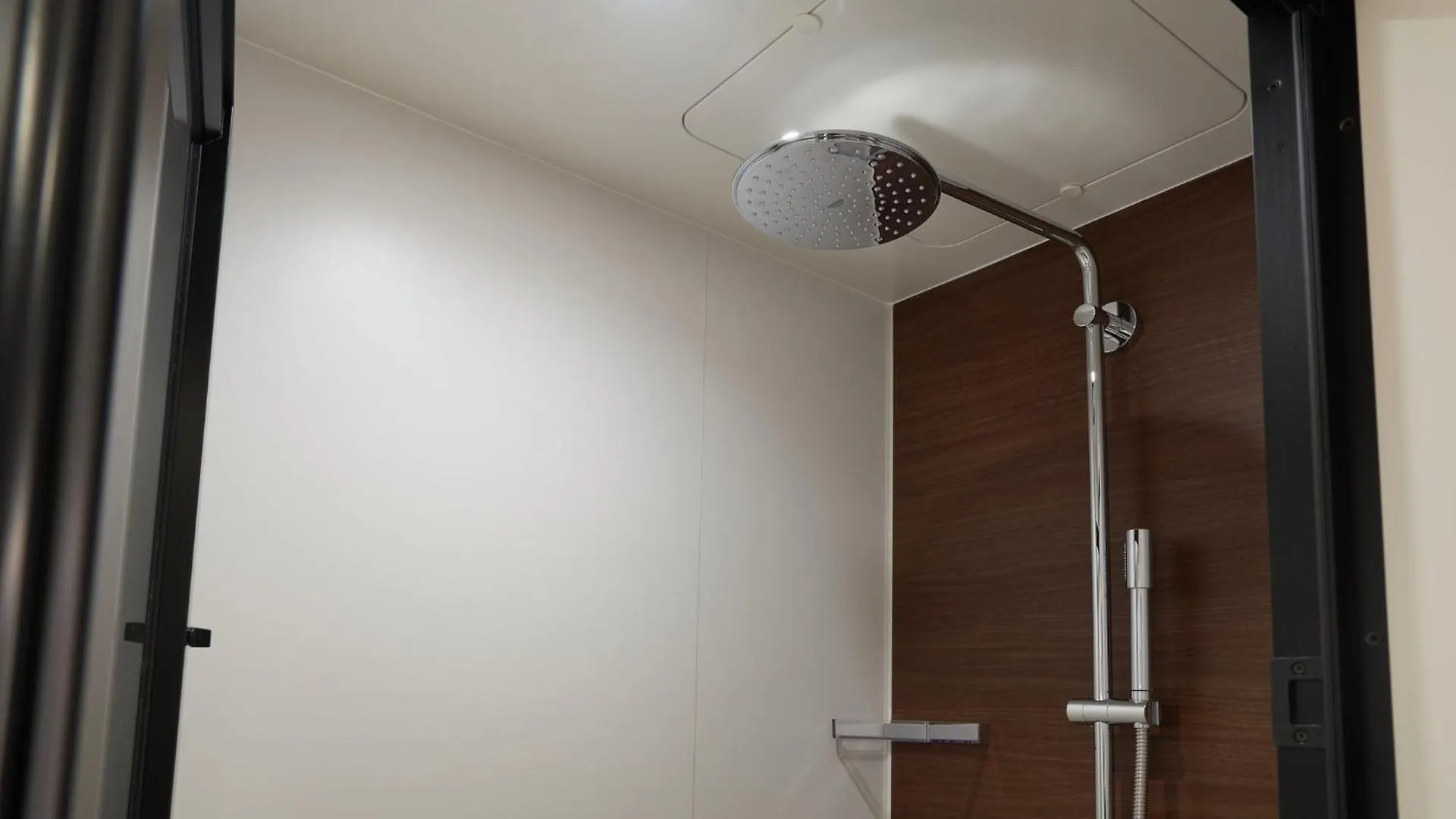 Holiday Inn & Suites Shin Osaka By Ihg